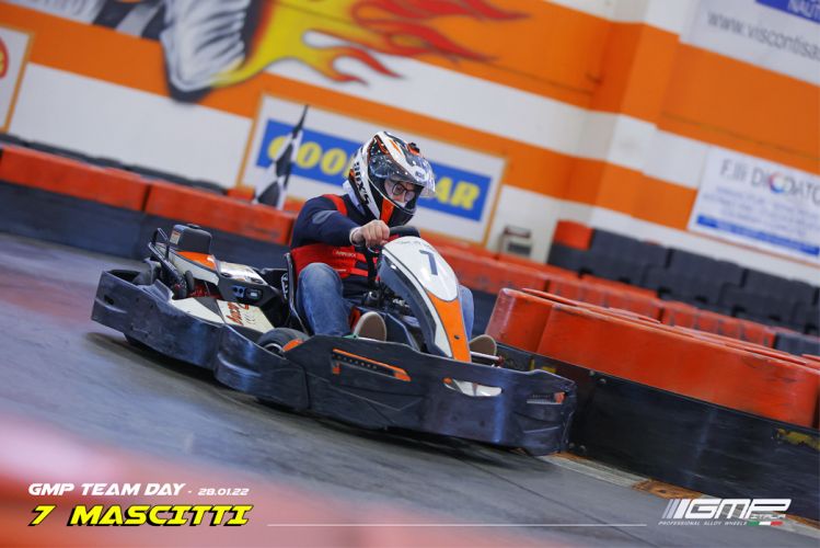 73932-gmp-team-day-kart-racers-03.jpg