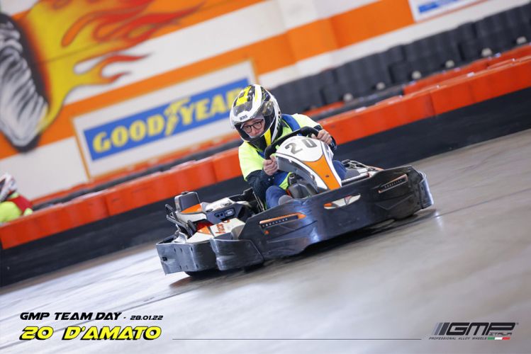 93471-gmp-team-day-kart-racers-02.jpg