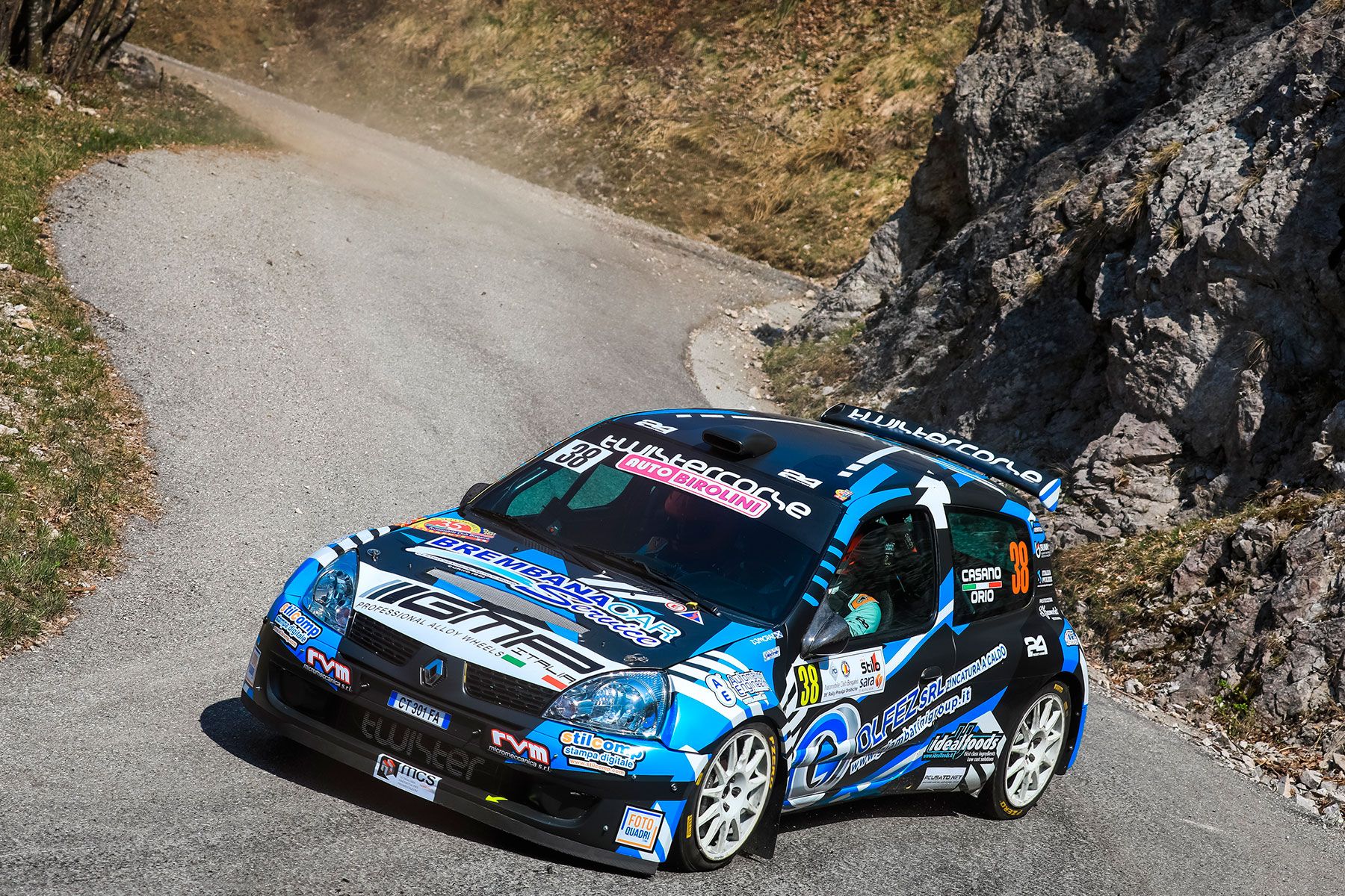 Ale Casano e Mattia Orio al via del 18°Benacvs Rally - Sponsor Gmp Italia